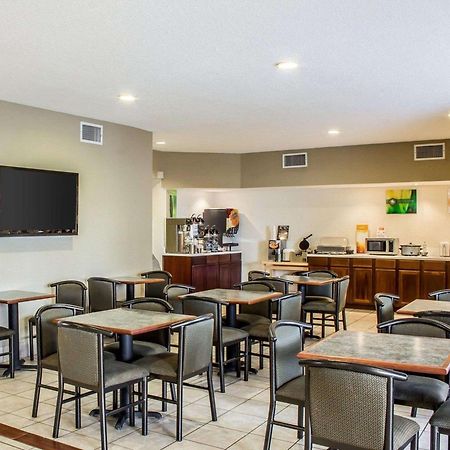 Quality Inn & Suites Юма Екстериор снимка