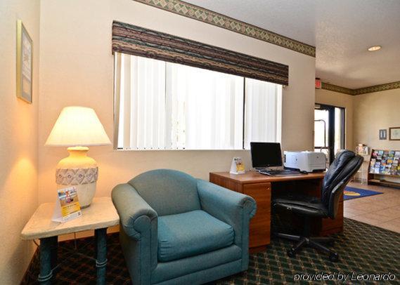 Quality Inn & Suites Юма Интериор снимка