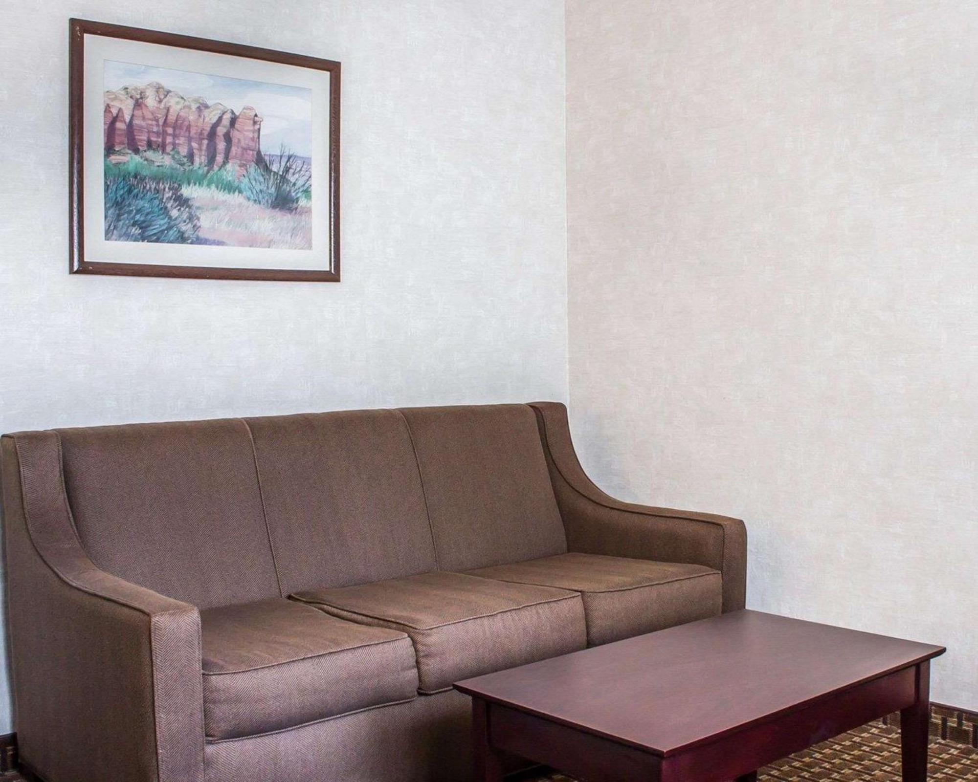 Quality Inn & Suites Юма Екстериор снимка