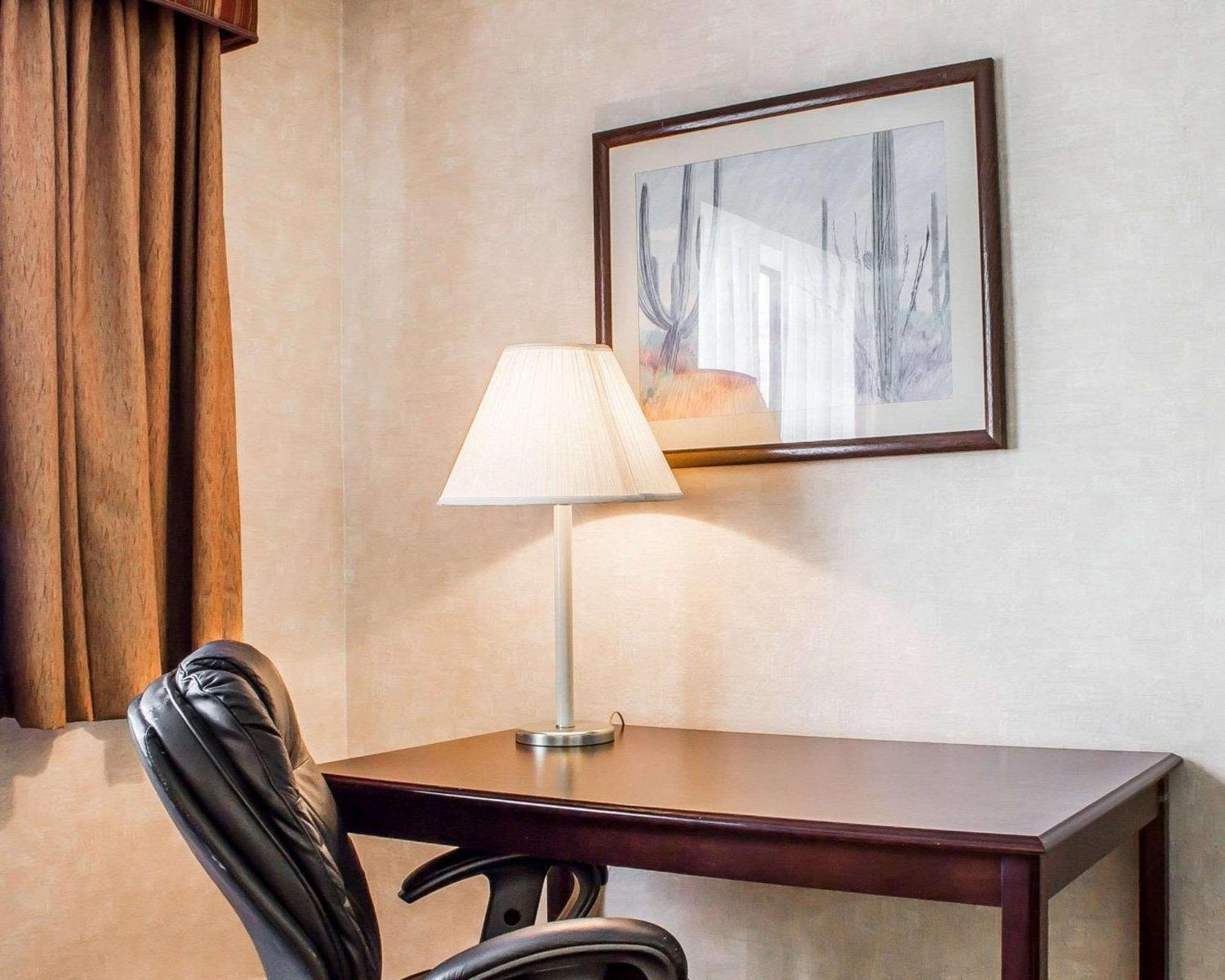 Quality Inn & Suites Юма Екстериор снимка